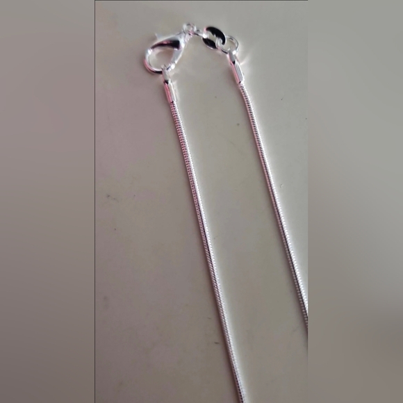 NEW Sterling Silver 925 Snake Chain Necklace 18" /  18 Inches - Picture 2 of 7